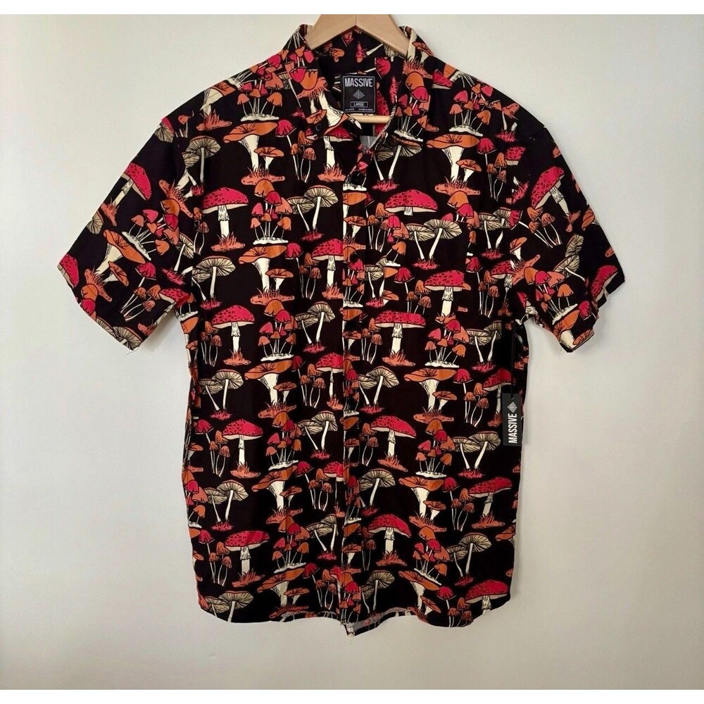 Super Massive Mushroom Short Sleeve Button Up Shirt Men's SMALL S